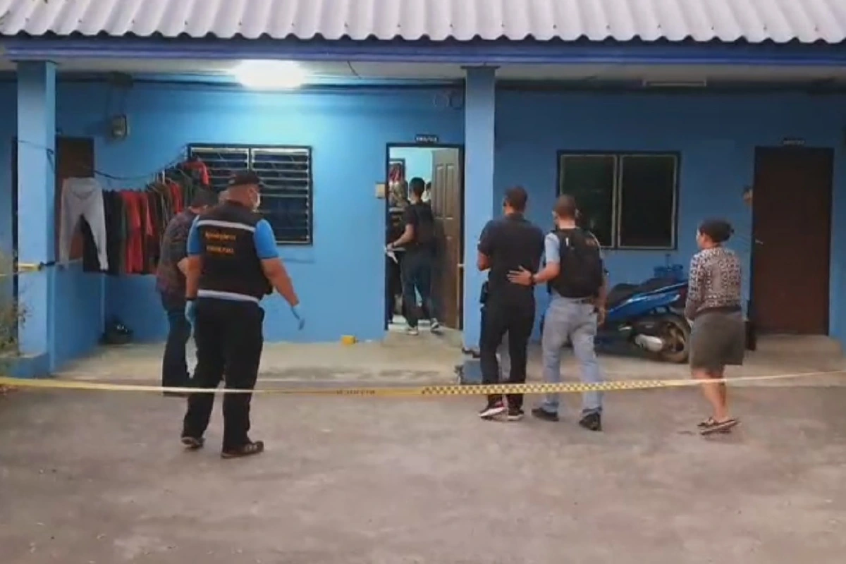 หนุ่ม17พกปืนไปโชว์กระสุนลั่นใส่หน้าเพื่อนดับ