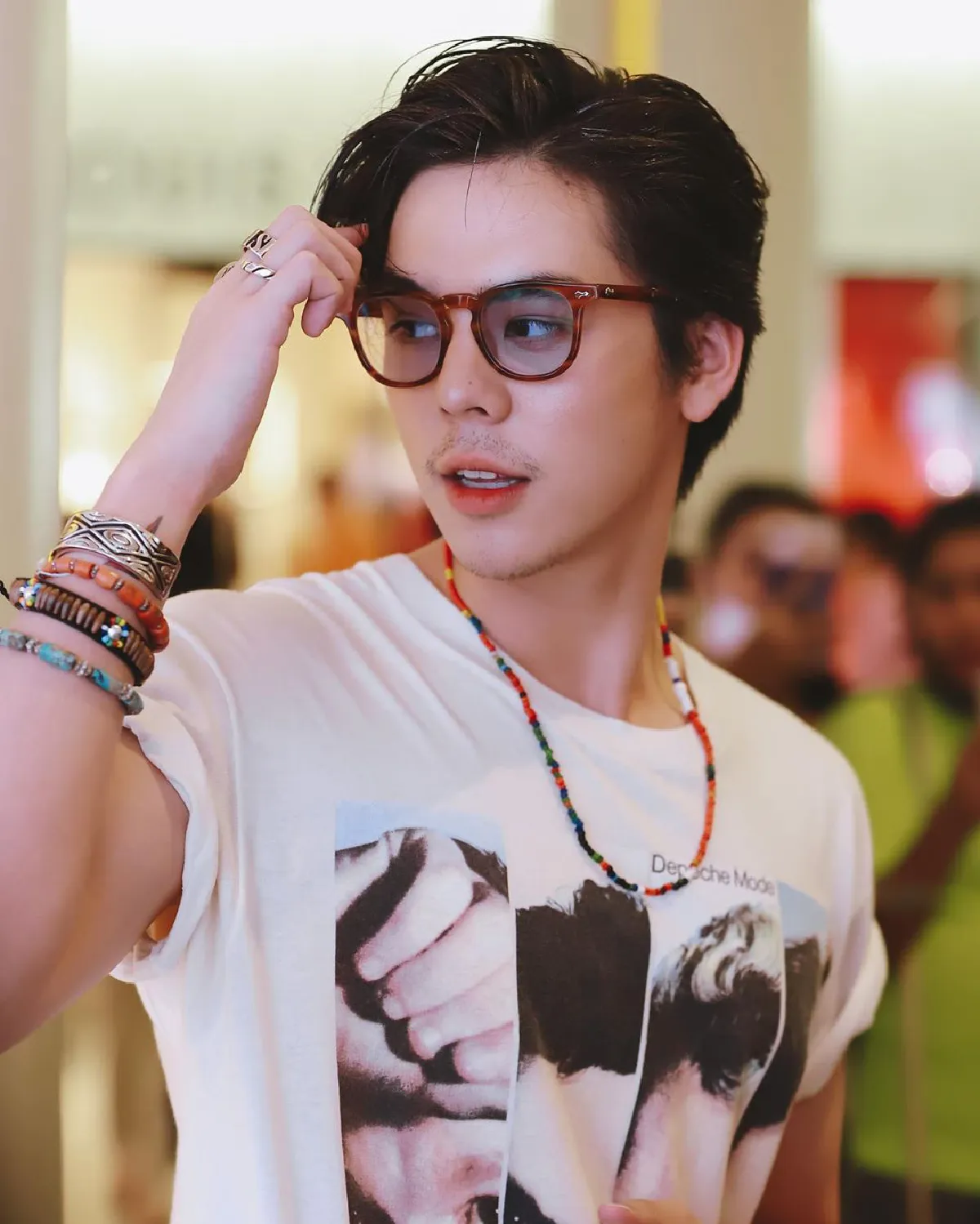 หล่อล่ำขาวเนียน! พีช พชร อวดหุ่นแซ่บหลังออกกำลังกาย ทำเอาสาวๆใจสั่นรัวๆ