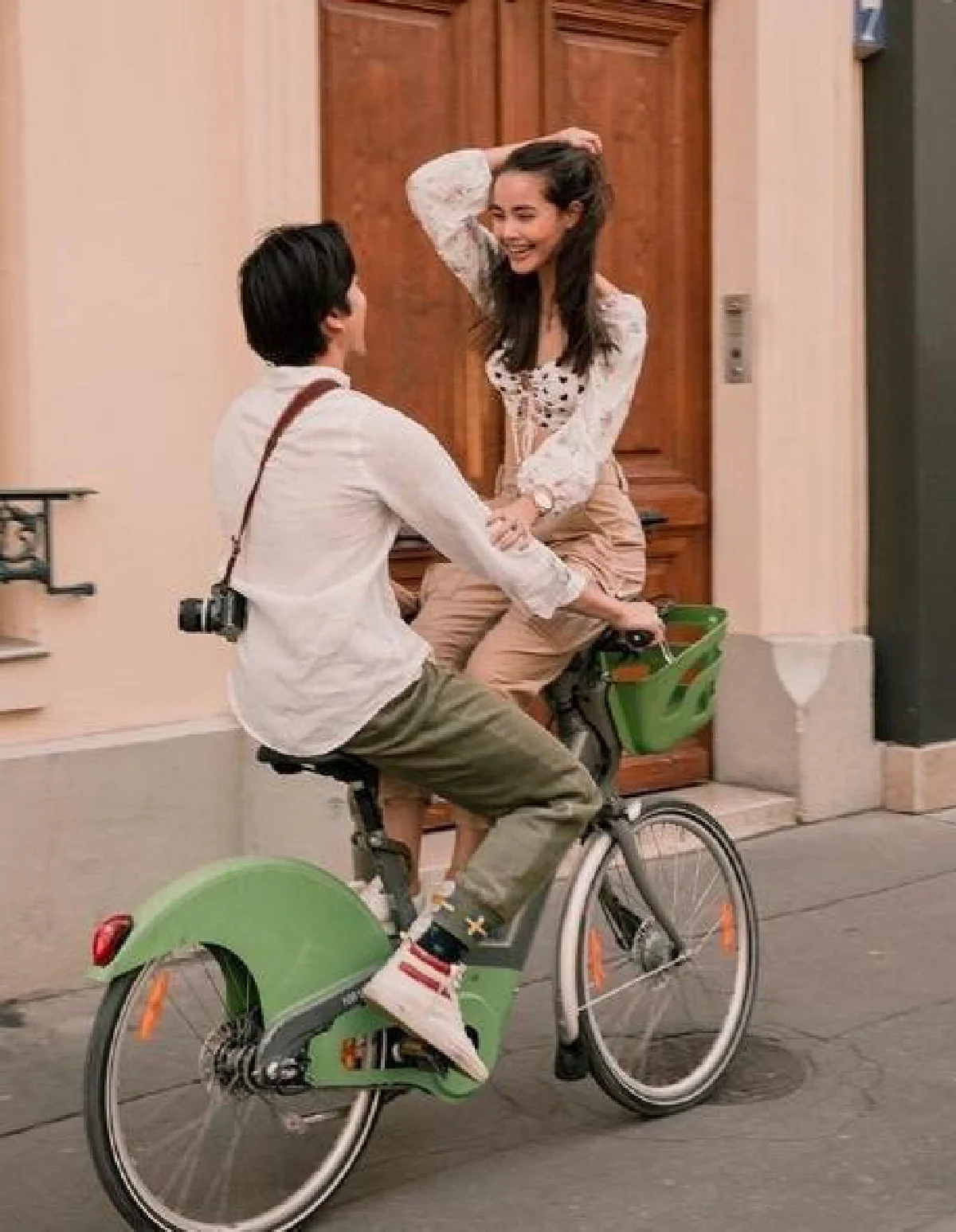 หวานสุดๆไปเลยสหาย! ณเดชน์ ทำการ์ดวาเลนไทน์ให้ ญาญ่า เรียกกัน "ยุนเซญ่า-รีจงแบร์"