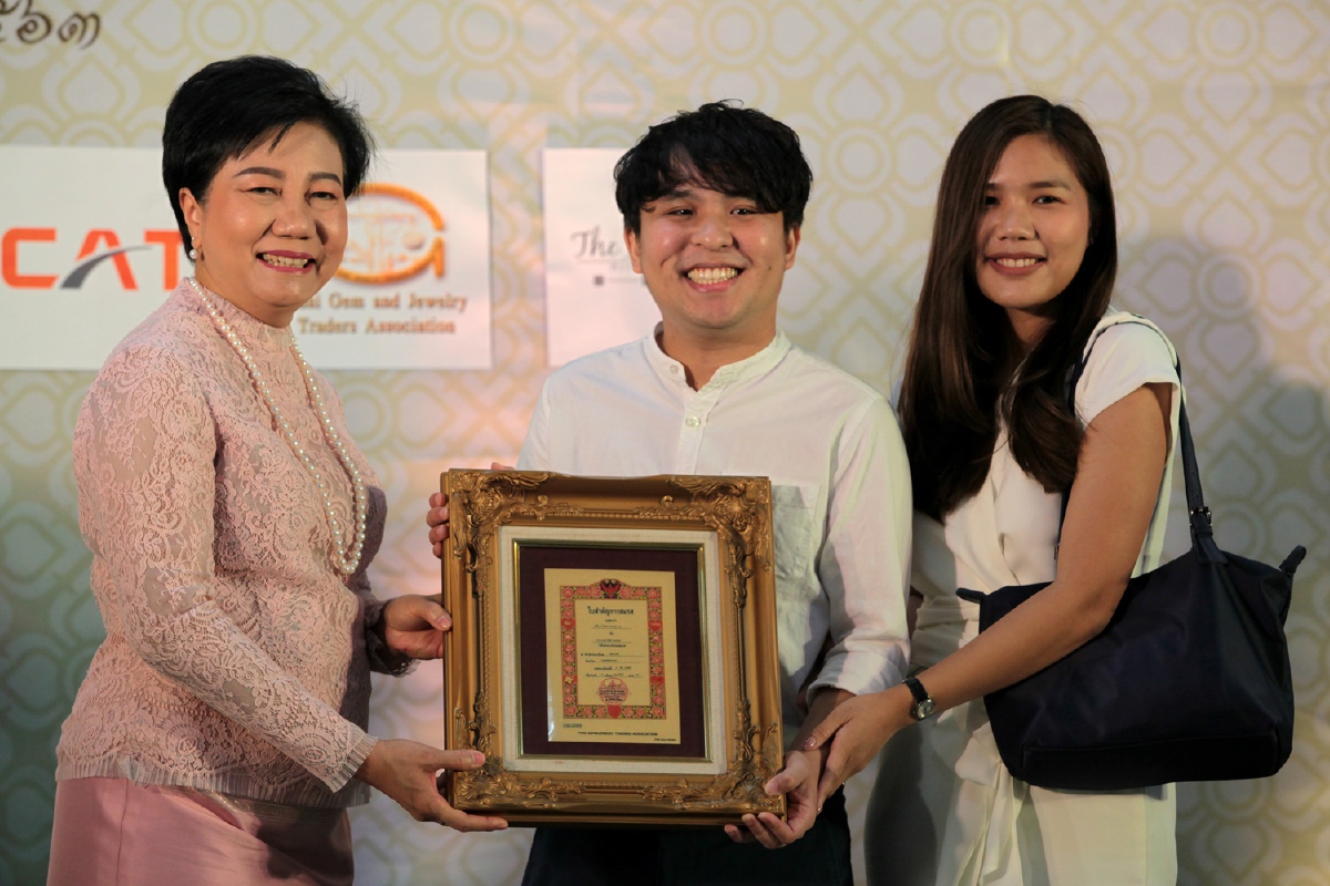 คู่รักสนใจจดทะเบียนสมรสวันวาเลนไทน์ที่เขตบางรักมากสุด773คู่ คู่รักสนใจจดทะเบียนสมรสวันวาเลนไทน์ที่เขตบางรักมากสุด773คู่