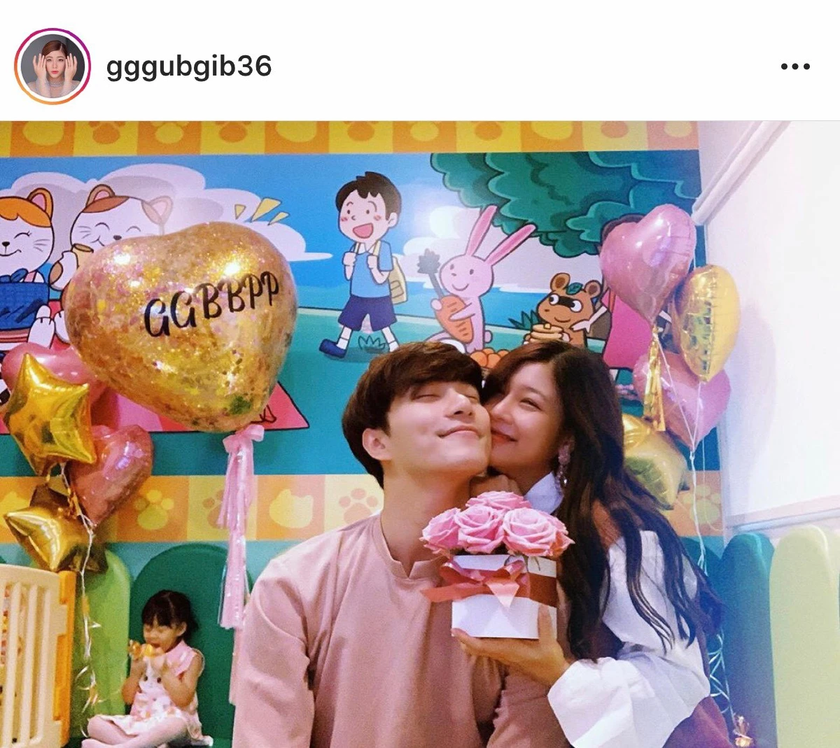 30 ภาพเน้นๆ เก็บตกวาเลนไทน์หวานคนมีคู่ ยิ่งดูยิ่งหอมความรัก