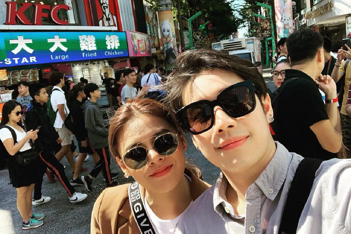 “เจโม่” เปิดตัวคบ “ใบเฟิร์น พัสกร” ไม่วายฝ่ายชายโดนแฉ..ยังไม่เลิกกับแฟนเก่า!