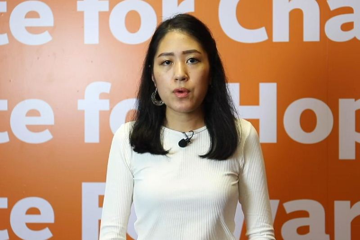 อนาคตใหม่น้อมรับคำวิจารณ์ หลังสส.อดีตนายทหารยังพักบ้านหลวง อนาคตใหม่น้อมรับคำวิจารณ์ หลังสส.อดีตนายทหารยังพักบ้านหลวง
