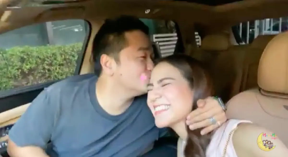 “พลอย ชิดจันทร์” เซอร์ไพรส์สามียิ่งกว่าได้ทอง 4 กิโล! มอบรถหรูกว่า 24 ล้านบาท