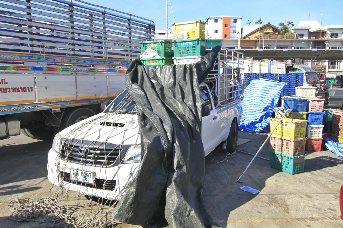 ปส.จับสองพ่อค้าซุกยาบ้า 1.2 ล้านเม็ดในลังผลไม้รับทำมาแล้ว 5ครั้ง