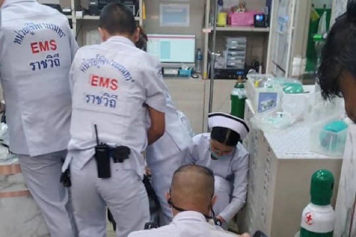 ด่วน! ชายบุกยิงในห้างเซ็นจูรี่พลาซ่า ตาย 1 เจ็บ1