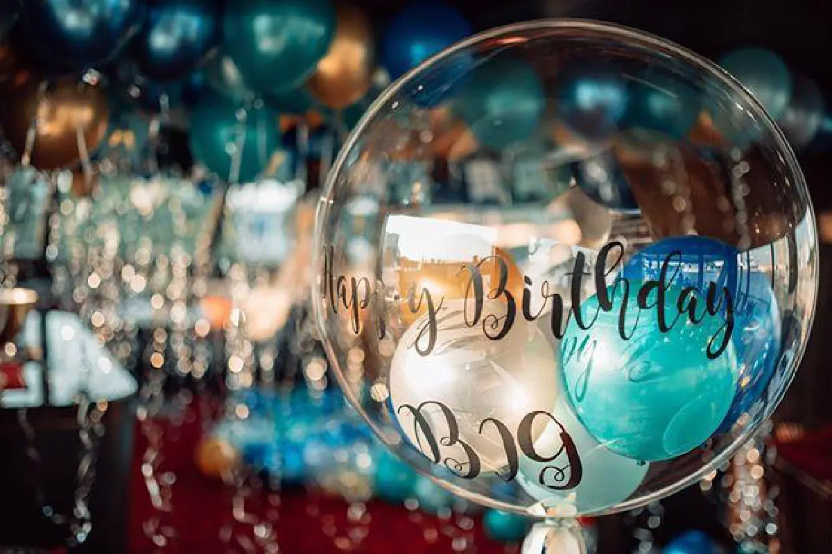 เมย์ พิชญ์นาฏ เผยคลิปเซอร์ไพรส์วันเกิด ไฮโซบิ๊ก สุดโรแมนติกบนเรือ (คลิป)