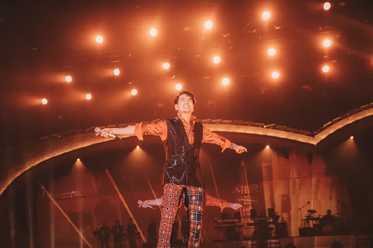 อ๊อฟ ปองศักดิ์ เผยเหตุผลที่ร้องไห้หนักขณะร้องเพลง "ไม่อยู่ในชีวิตแต่อยู่ในหัวใจ"