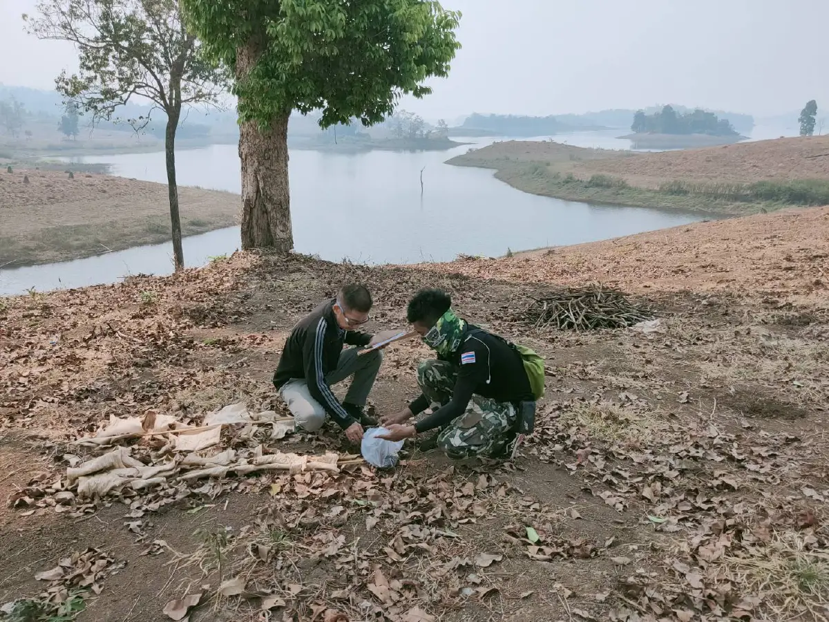 อช.เขาแหลมเก็บตัวอย่างดินฟ้องแพ่งเจ้าสัวพันล้านรุกที่ดิน200ไร่