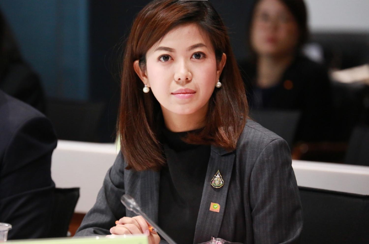 พปชร.วอน"ปิยบุตร"อย่าโหมไฟปลุกปั่นปมยุบพพรรค พปชร.วอน"ปิยบุตร"อย่าโหมไฟปลุกปั่นปมยุบพพรรค