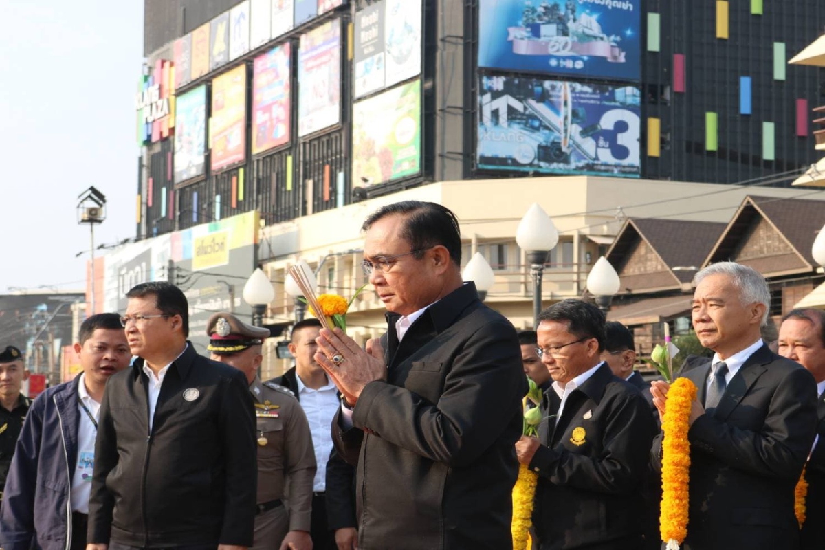 ข้อมูลจริง! พปชร.มั่นใจกลยุทธ์ที่ "บิ๊กตู่-บิ๊กป้อม" จะรอดศึกซักฟอก ข้อมูลจริง! พปชร.มั่นใจกลยุทธ์ที่ "บิ๊กตู่-บิ๊กป้อม" จะรอดศึกซักฟอก
