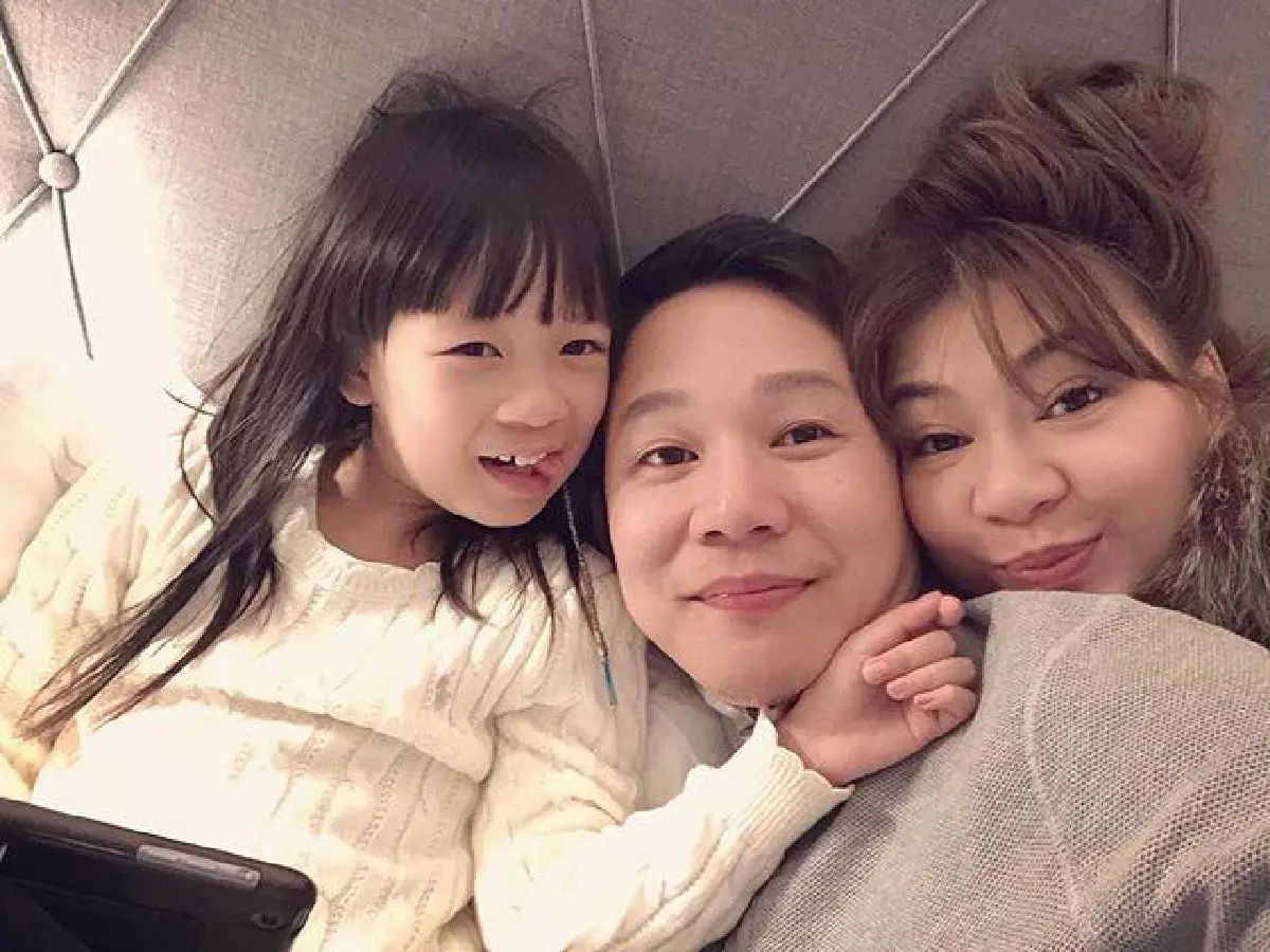 โอ๋ ภัคจีรา สลัดผ้าพาครอบครัวเที่ยวมัลดีฟส์ อวดหน้าสดสวยใสมาก