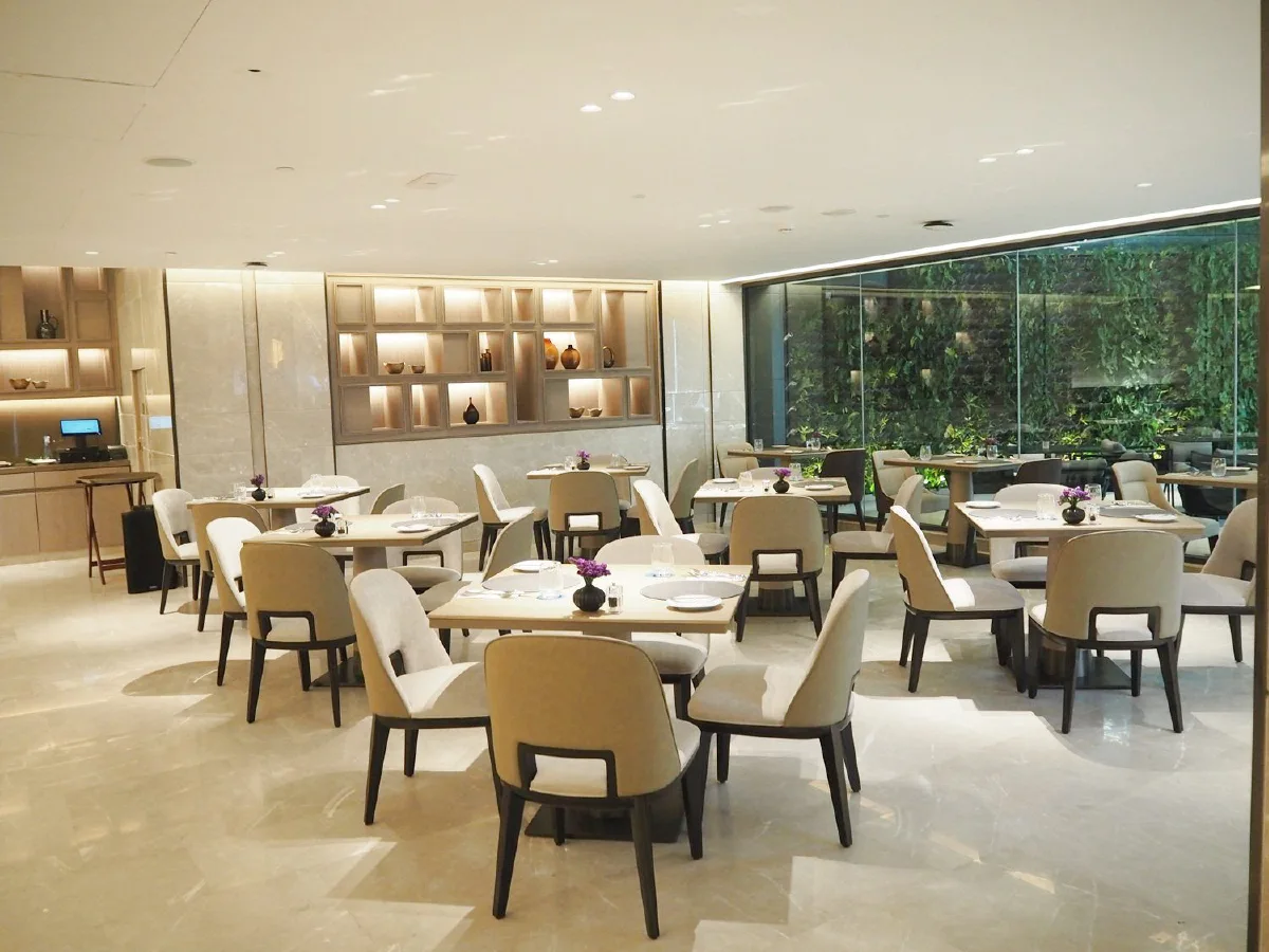 สัมผัสประสบการณ์ที่เหนือกว่า หรูหราใจกลางเมือง @คาร์ลตัน กรุงเทพฯ สุขุมวิท