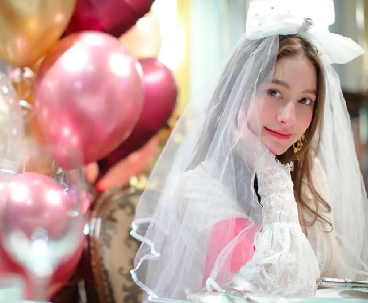 “ลี นาตาลี“ สุดเซอร์ไพรส์! เพื่อนๆ รวมตัวทำจัดงานปาร์ตี้สละโสดให้ 