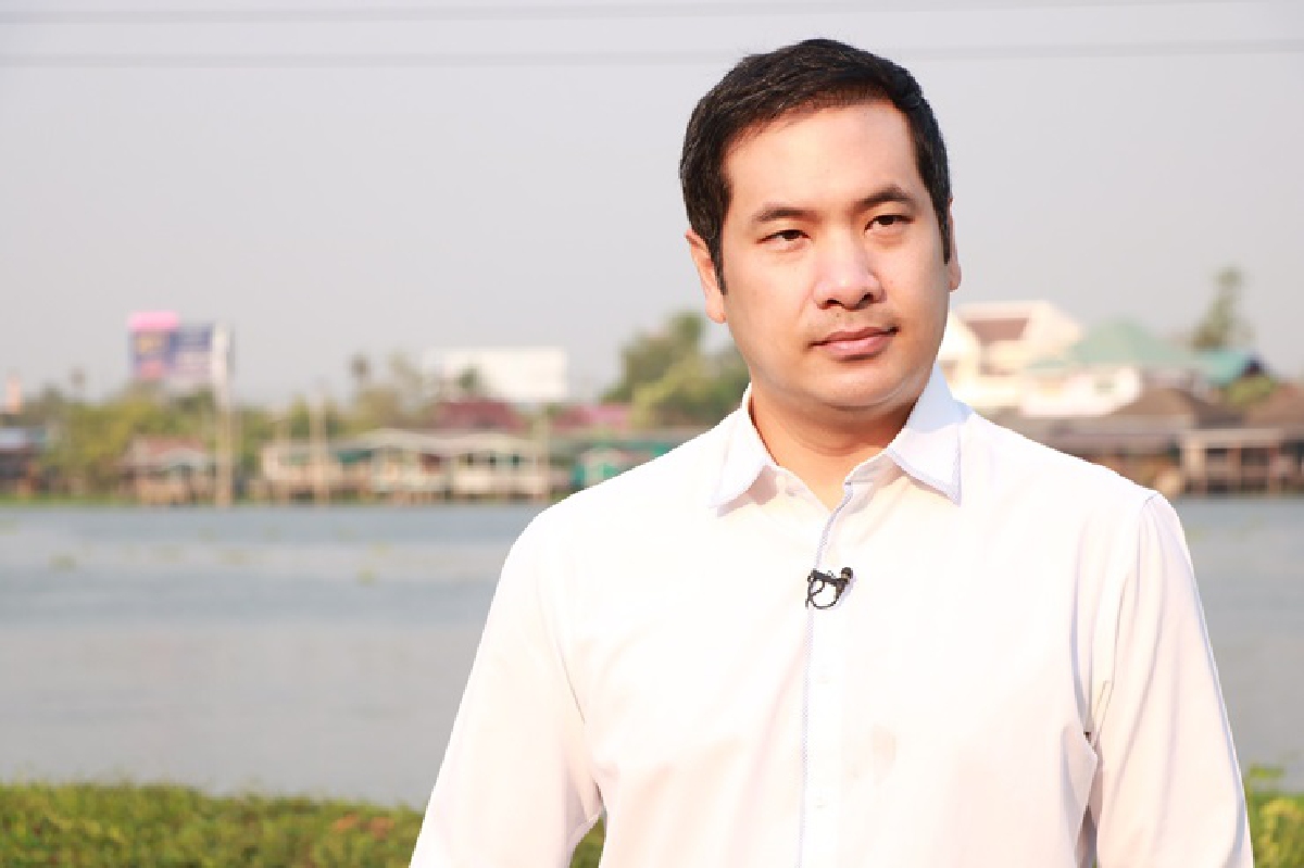 "ผู้กองมาร์ค" ลั่น ยุทธการอรุณรุ่ง พร้อมเดินหน้าตีแผ่เปิดเผยความจริงจัดอภิปรายต่อนอกรัฐสภา "ผู้กองมาร์ค" ลั่น ยุทธการอรุณรุ่ง พร้อมเดินหน้าตีแผ่เปิดเผยความจริงจัดอภิปรายต่อนอกรัฐสภา