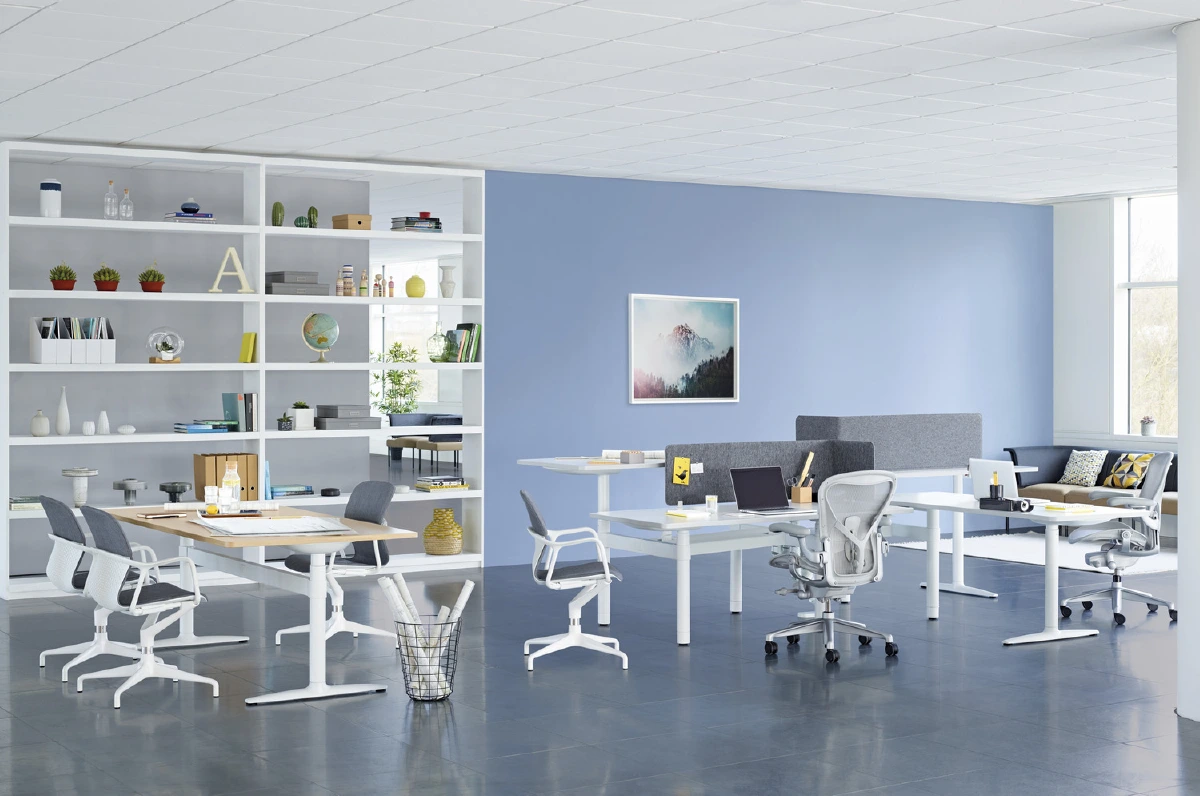 Herman Miller เปิดตัวชุดโต๊ะทำงานรุ่นล่าสุด Atlas Office Landscape ช่วยเพิ่มประโยชน์ใช้สอยอย่างสร้างสรรค์และชาญฉลาด