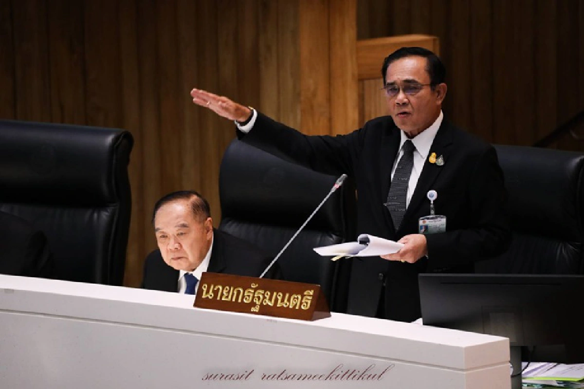 "บิ๊กตู่" อารมณ์ดีเข้าสภา พอใจภาพรวมซักฟอก ขอทุกฝ่ายให้เกียรติซึ่งกันและกัน