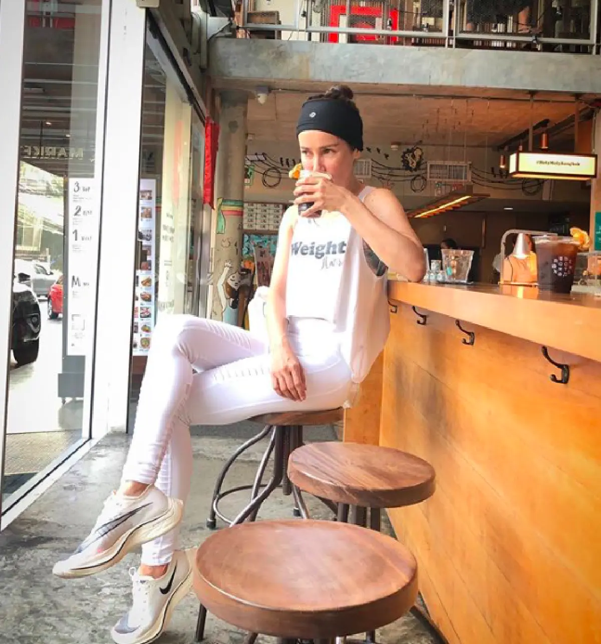 “แอน ทองประสม” ถูกทวงความรับผิดชอบ หลังเพิ่งกลับจากญี่ปุ่นโพสต์รูปนั่งชิว 