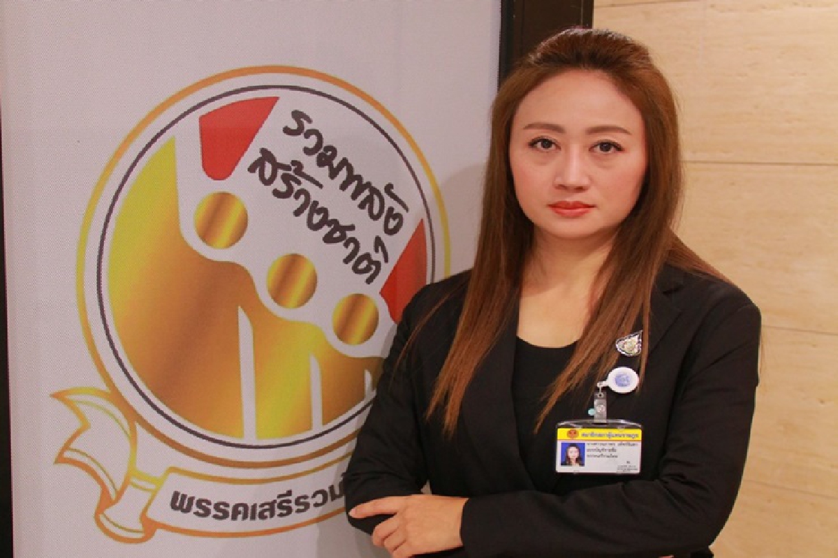เด็กเสรีรวมไทยแนะ"บิ๊กตู่"ฟังเสียงแฟลชม็อบนศ.ดีกว่าขู่เอาผิดตามกม. เด็กเสรีรวมไทยแนะ"บิ๊กตู่"ฟังเสียงแฟลชม็อบนศ.ดีกว่าขู่เอาผิดตามกม.