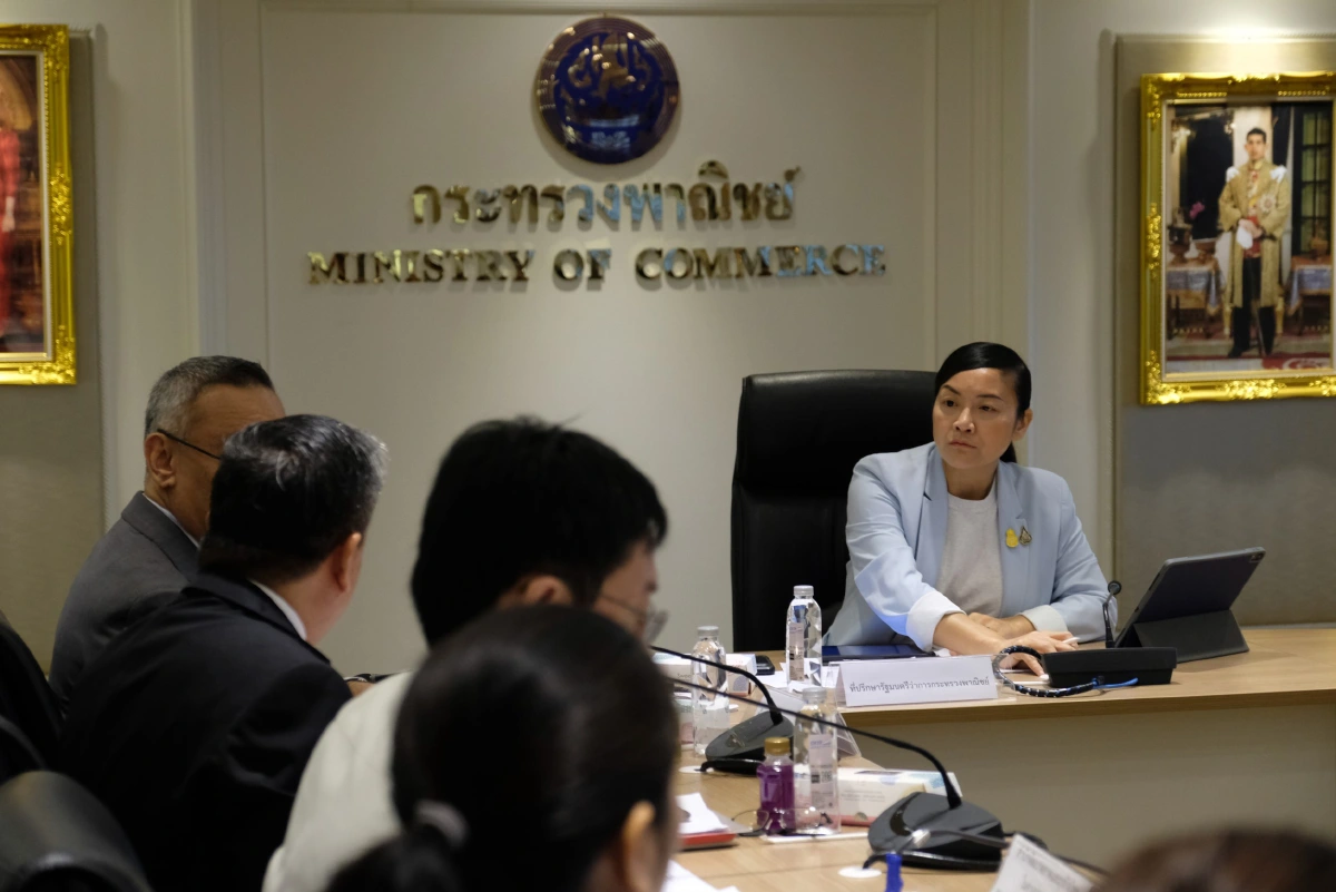 "จุรินทร์"เร่งช่วยอุตสาหกรรมธุรกิจไม้ยางพาราแปรรูป