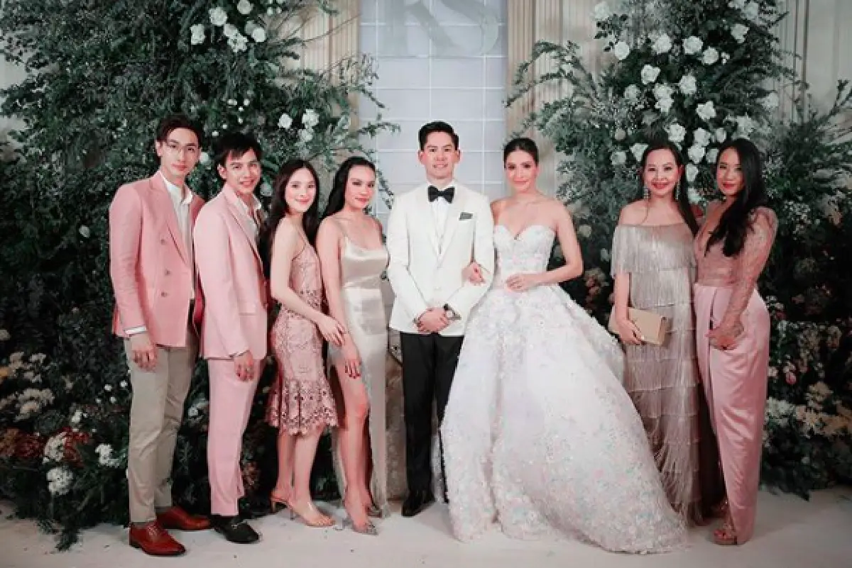 ส่องภาพเหล่าคนดัง-คนบันเทิงจากทุกแวดวงร่วมงานวิวาห์ “กรณ์-ศรีริต้า”