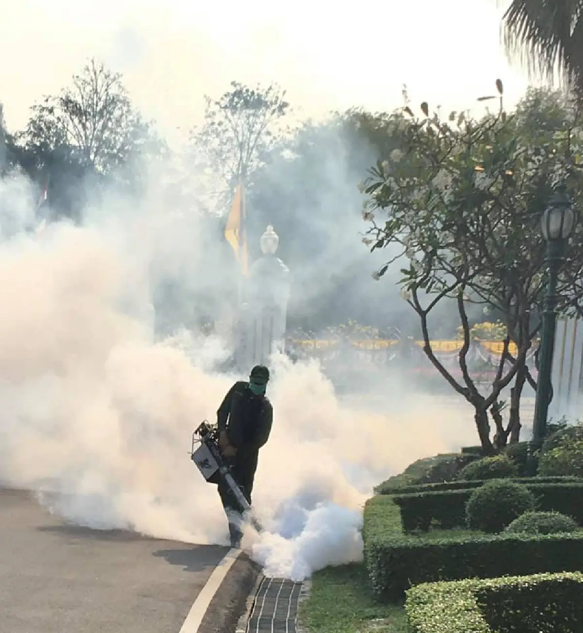 ฆ่าเชื้อทั่วทำเนียบ! เลขาธิการนายกฯคุมเข้มป้องกันโควิด-19