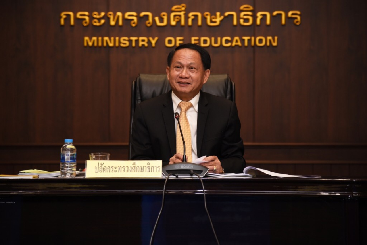 สธ.สั่งโรงเรียนในสังกัดทุกพื้นที่เร่งฆ่าเชื้อทำความสะอาดป้องกันโควิด-19 สธ.สั่งโรงเรียนในสังกัดทุกพื้นที่เร่งฆ่าเชื้อทำความสะอาดป้องกันโควิด-19