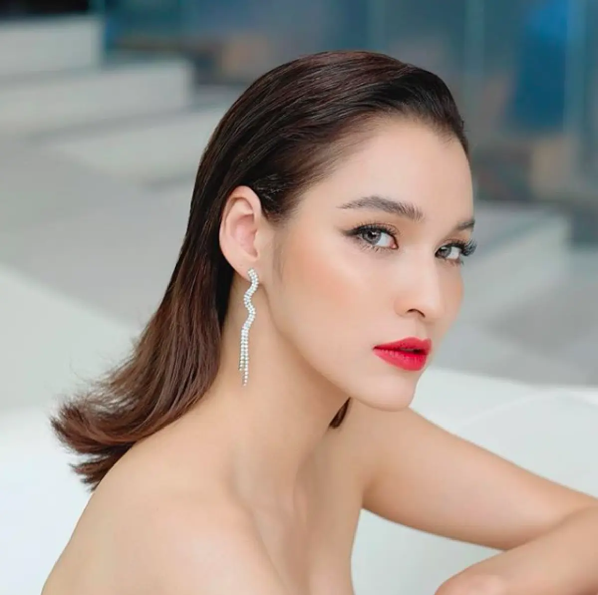 แซ่บทะลุบิกินี่!! “หยาดทิพย์” อวดความเซ็กซี่ในสระน้ำจนละสายตาไม่ได้เลย