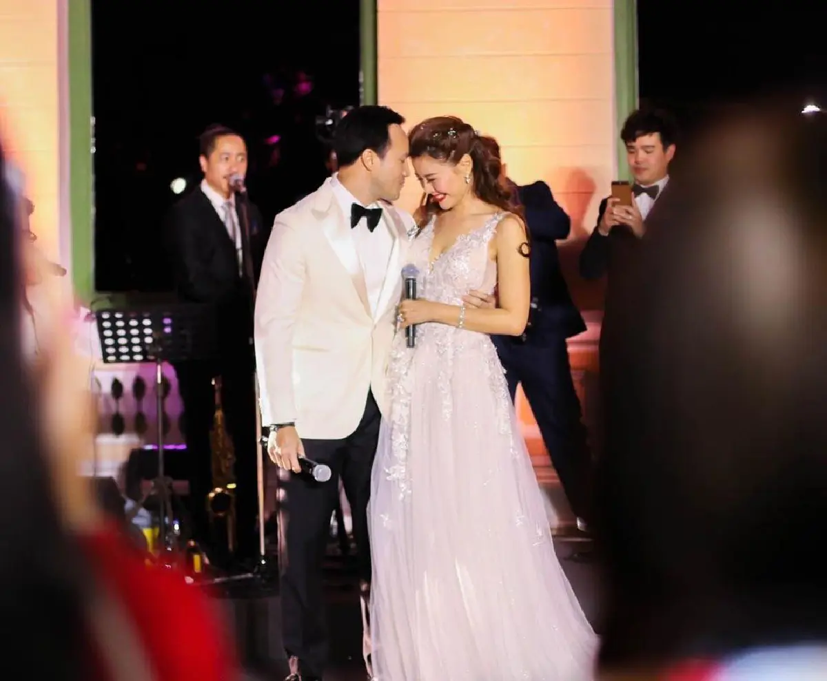 เก๋ ชลลดา มอบเงินของขวัญแต่งงานเกือบ 5 แสนให้มูลนิธิช่วยเหลือสัตว์ยากไร้