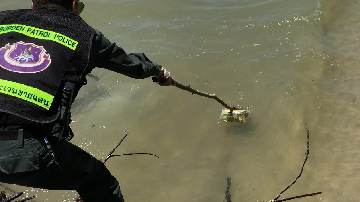ไอซ์ปริศนาโผล่ชายทะเลตราดอีก 7 วันยึดที่"เกาะกูด-แหลมกลัด"รวม 450 กก.