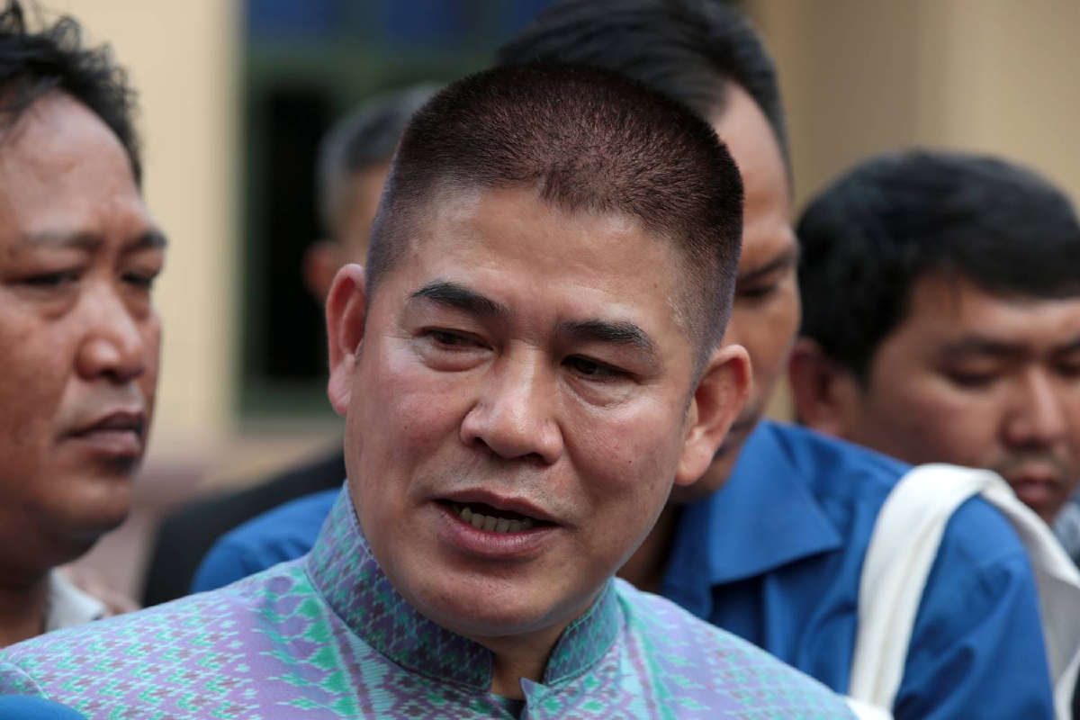 "ธรรมนัส"แจงไม่เกี่ยวข้องคนกักตุนหน้ากากอนามัย สั่งทีมงานไปแจ้งความแล้ว "ธรรมนัส"แจงไม่เกี่ยวข้องคนกักตุนหน้ากากอนามัย สั่งทีมงานไปแจ้งความแล้ว
