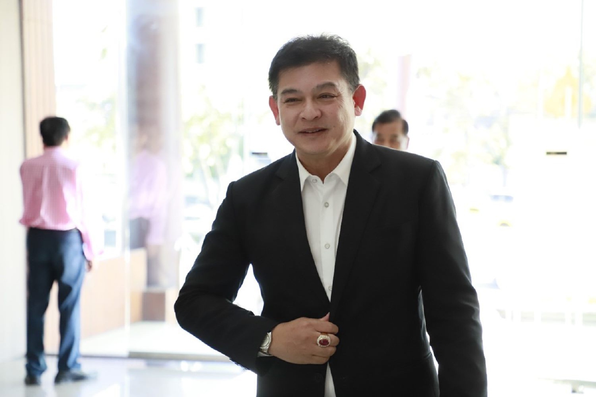 "สิระ"ลั่นเสนอพรรคปลด"ธรรมนัส"พ้นรมช.เกษตรฯปมหน้ากากอนามัย "สิระ"ลั่นเสนอพรรคปลด"ธรรมนัส"พ้นรมช.เกษตรฯปมหน้ากากอนามัย