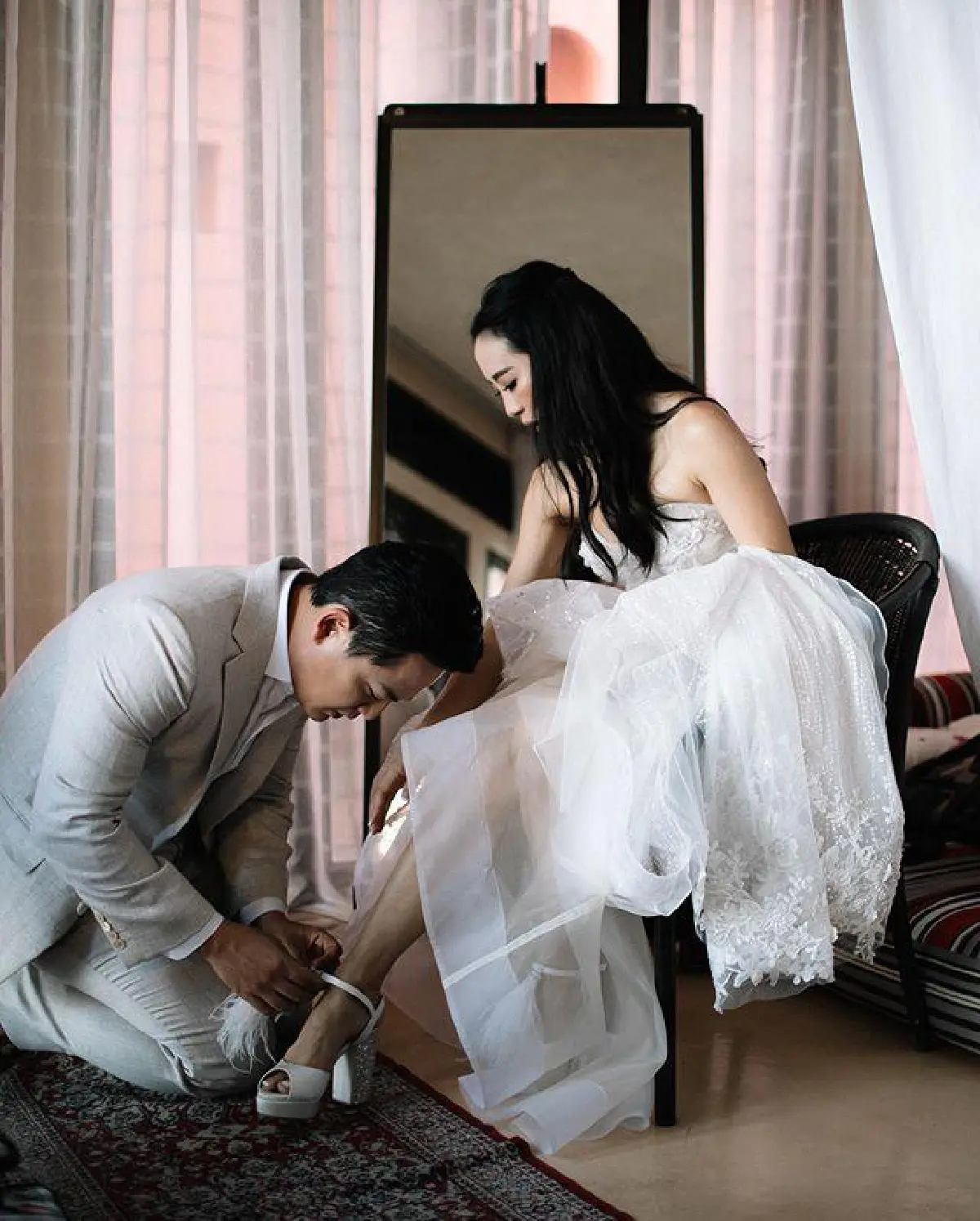 เจ้าบ่าวคู่ชีวิต! ”วีเจจ๋า" เผยภาพพร้อมเหตุผลทำไมถึงเลือก "ตุ๊ ธนานันต์"