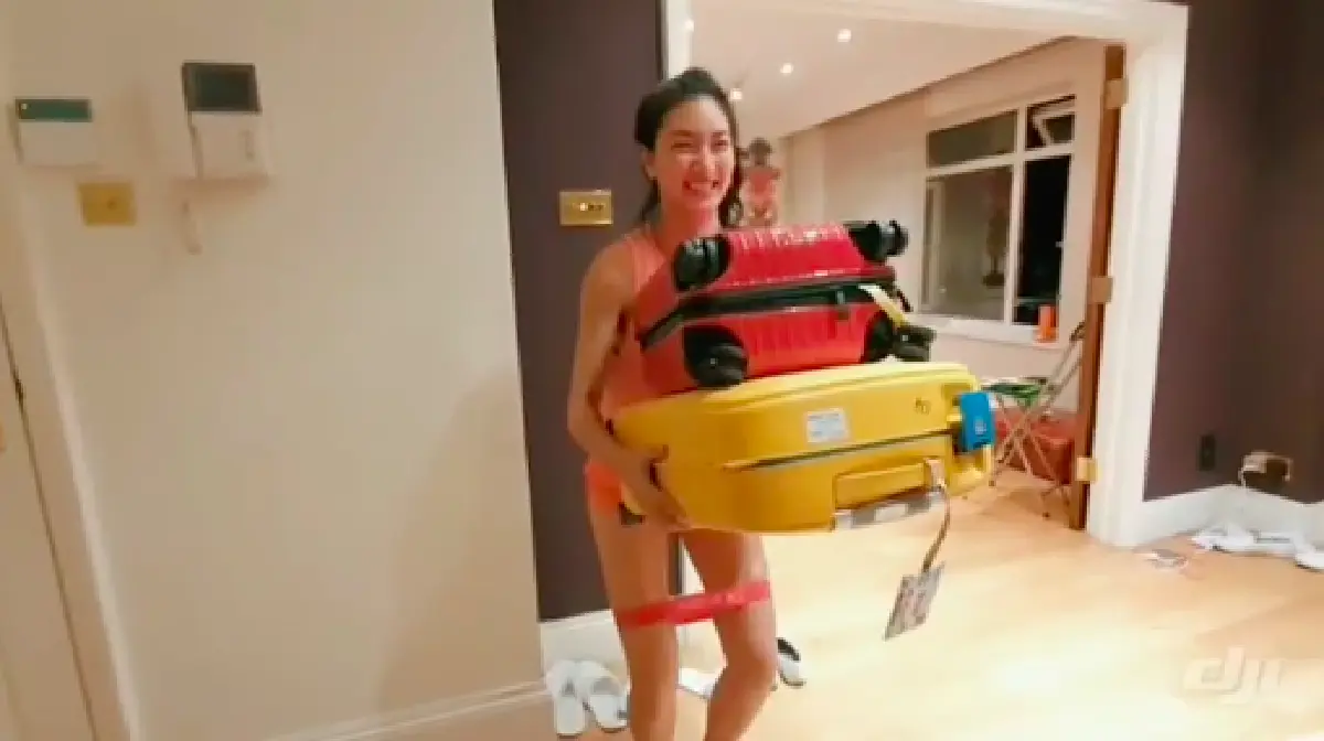  ส่องอุปกรณ์ออกกำลังกายของ “แพนเค้ก” ที่ควานหาได้รอบตัวได้