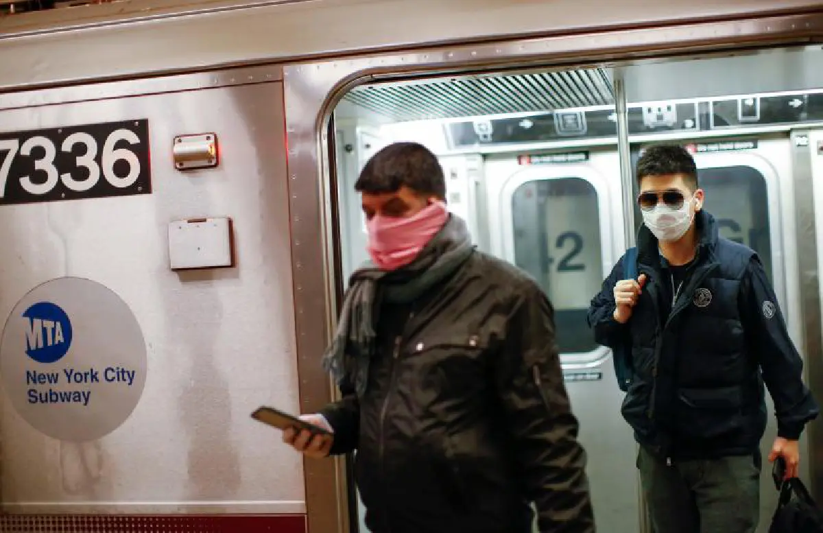 ผู้ว่านิวยอร์กประณามคนฉวยโอกาสขึ้นราคาเจลล้างมือ สั่งผลิตแจกประชาชน