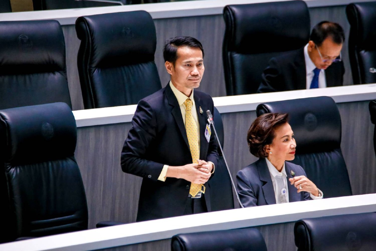 พปชร.ชู "บิ๊กตู่"สุภาพบุรุษ กล้าพูดก็กล้าขอโทษ พปชร.ชู "บิ๊กตู่"สุภาพบุรุษ กล้าพูดก็กล้าขอโทษ