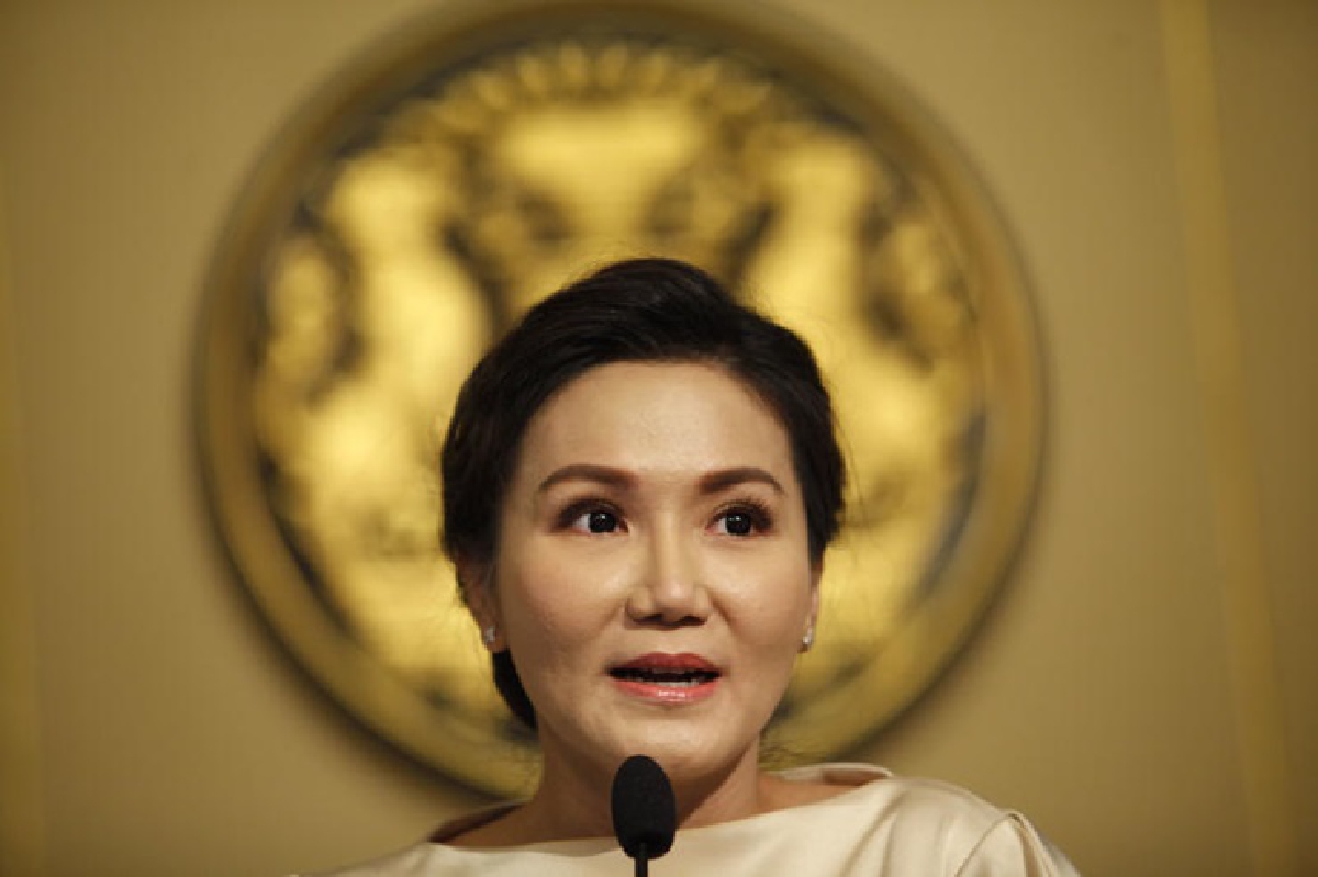 "โฆษกรัฐบาล" ปัดข้อมูลขัดแย้ง มท.1 ยันยังไม่ปิดศูนย์กักตัวสัตหีบ "โฆษกรัฐบาล" ปัดข้อมูลขัดแย้ง มท.1 ยันยังไม่ปิดศูนย์กักตัวสัตหีบ