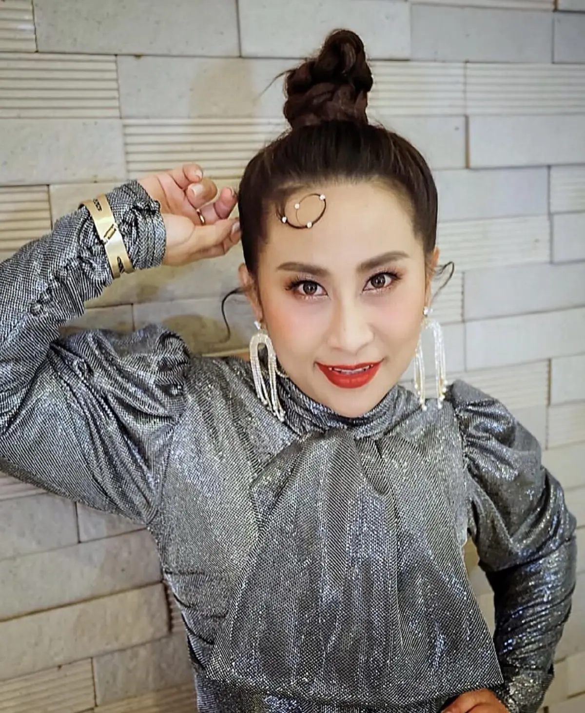 ลาล่า อาร์สยาม ร้องไห้หนัก! หลังถูกยกเลิกงานจนหมด ลูลู่-จ๊ะ อาร์สยาม พร้อมช่วยเหลือ