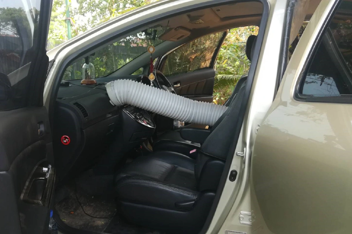 ส่องรถดัดแปลงของยอดคุณพ่อรับลูกกลับจากประเทศเสี่ยงโควิด-19