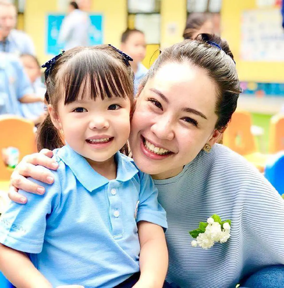 จากใจแม่ลูกยังเล็ก! นุ้ย สุจิรา กังวลโควิด-19 ขอร้องรัฐบาลควบคุมให้ได้ในเร็ววัน