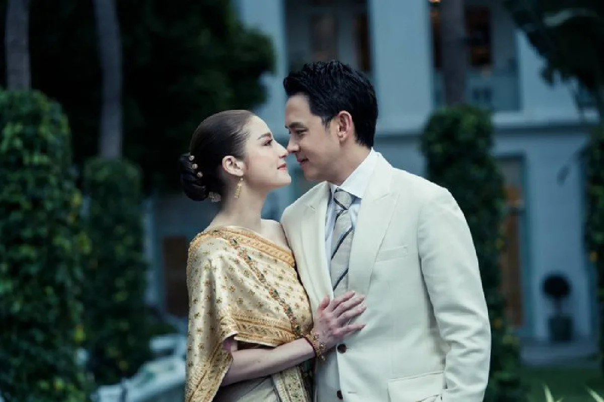  สู้ COVID-19 ไม่ไหว! “ฟลุค-นาตาลี” ยอมเลื่อนวันงานฉลองมงคลสมรส 