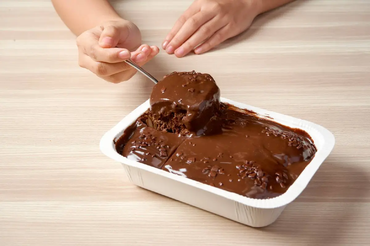 รวมมิตร 17 ร้านดัง กับสุดยอดเมนูที่น่าสั่งมานั่งกินที่บ้าน