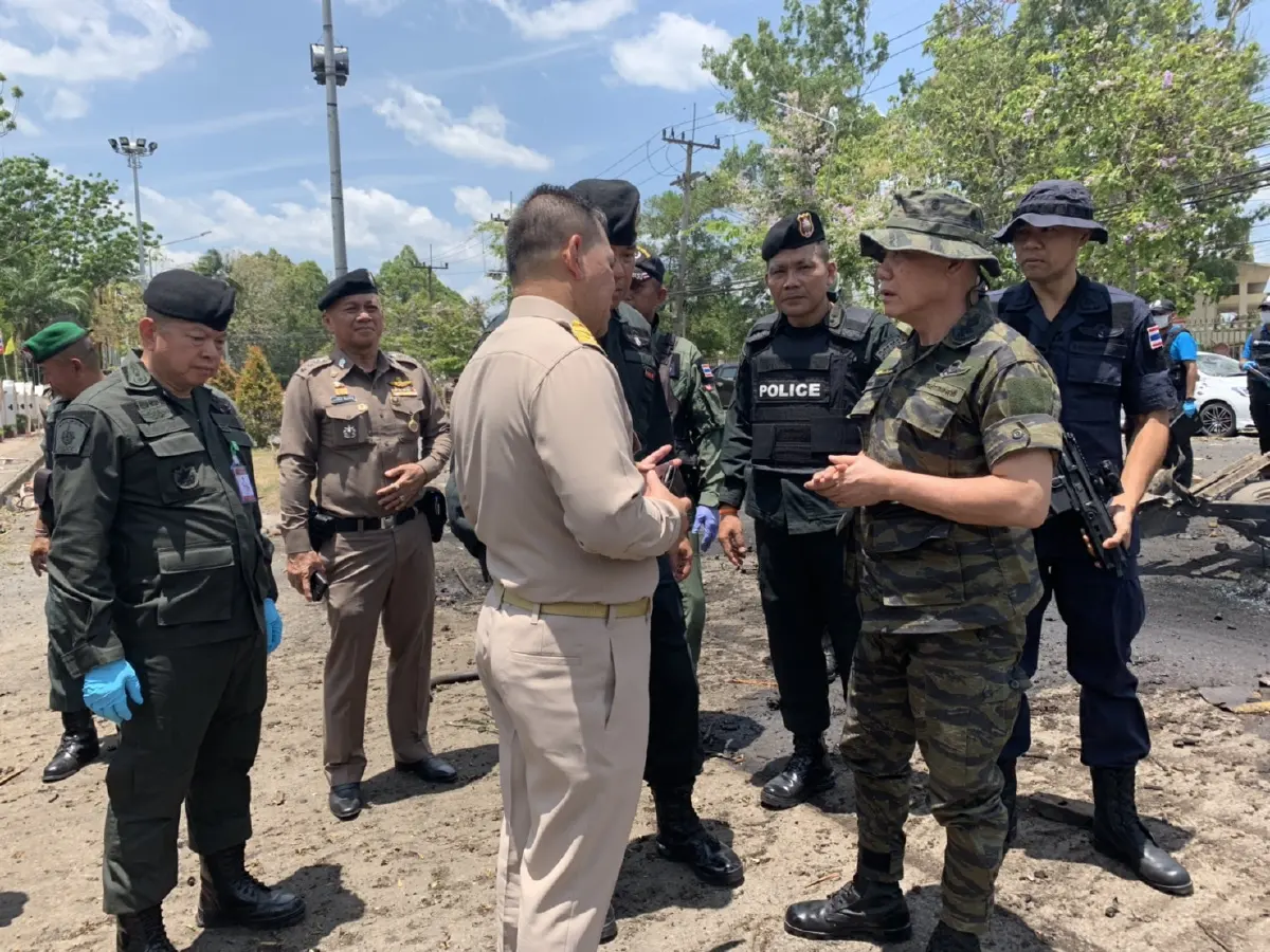 "บิ๊กแป๊ะ" รุดลงยะลาตรวจเหตุคาร์บอมบ์ สั่งเร่งหาตัวผู้ก่อเหตุ