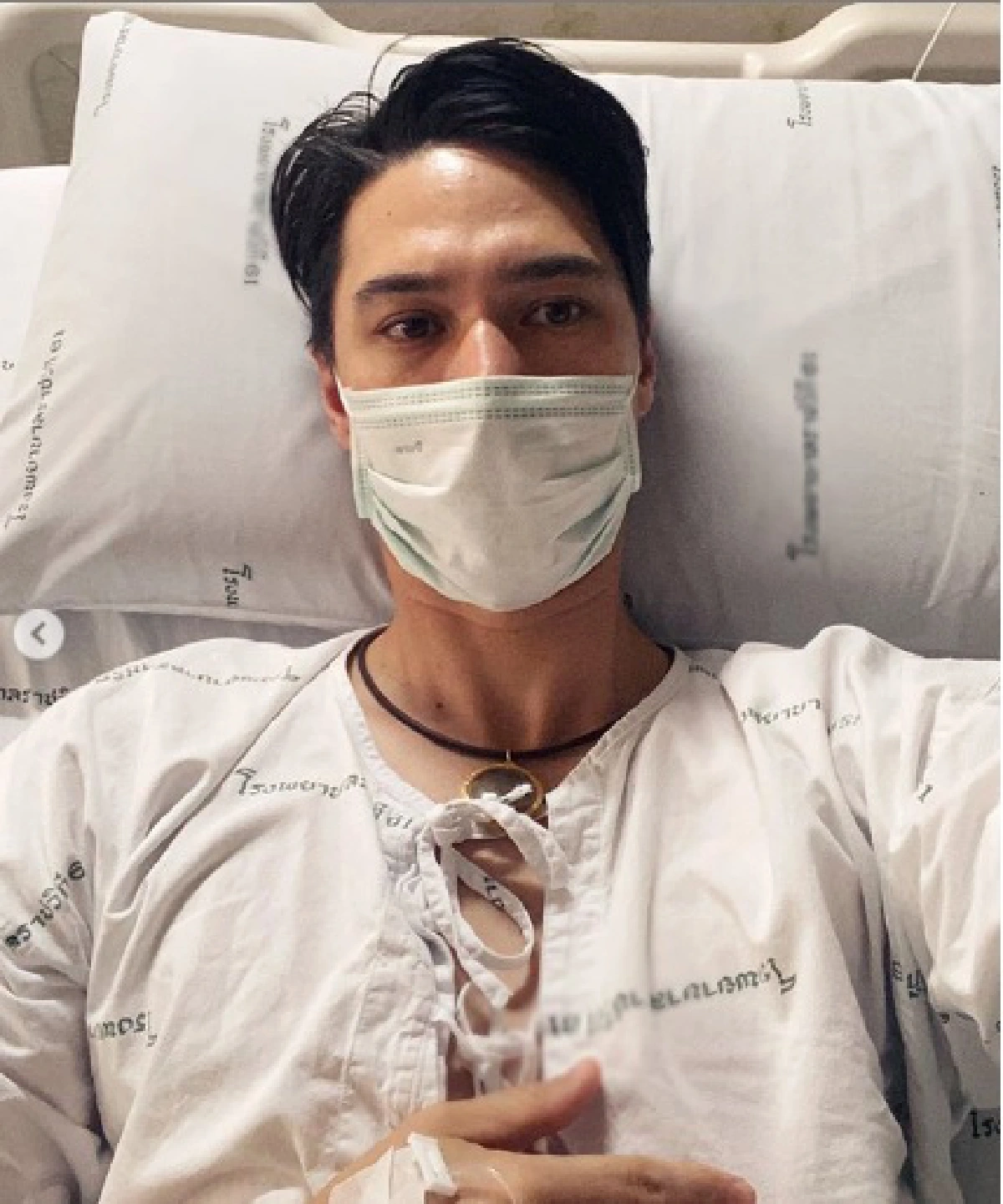 แมทธิว-ลิเดีย บริจาคพัดลมให้กรมควบคุมโรค หลังคนที่ไปรอตรวจโควิด-19 เยอะมาก