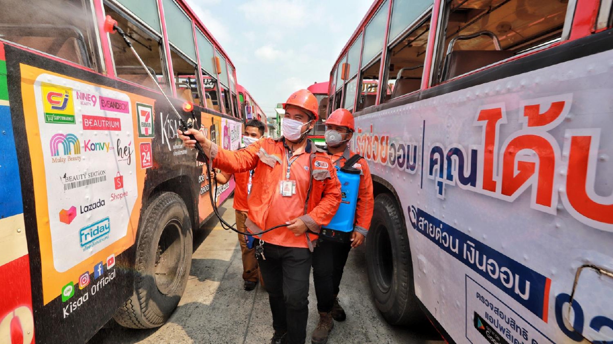 ปทุมธานีปูพรมฉีดพ่นยาฆ่าเชื้อตามแหล่งชุมชนตลาดสดท่ารถสกัดโควิด-19 ปทุมธานีปูพรมฉีดพ่นยาฆ่าเชื้อตามแหล่งชุมชนตลาดสดท่ารถสกัดโควิด-19