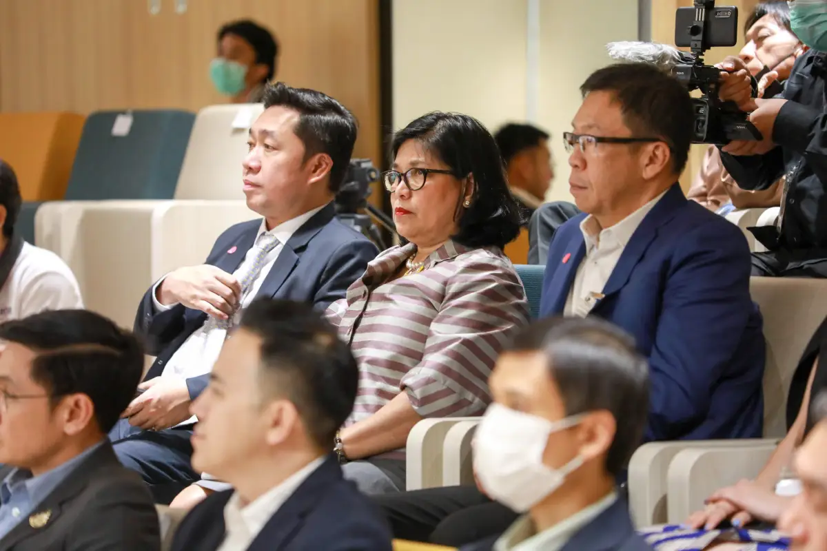 “การปฏิบัติงานนอกสถานที่ ในสถานการณ์ COVID-19”