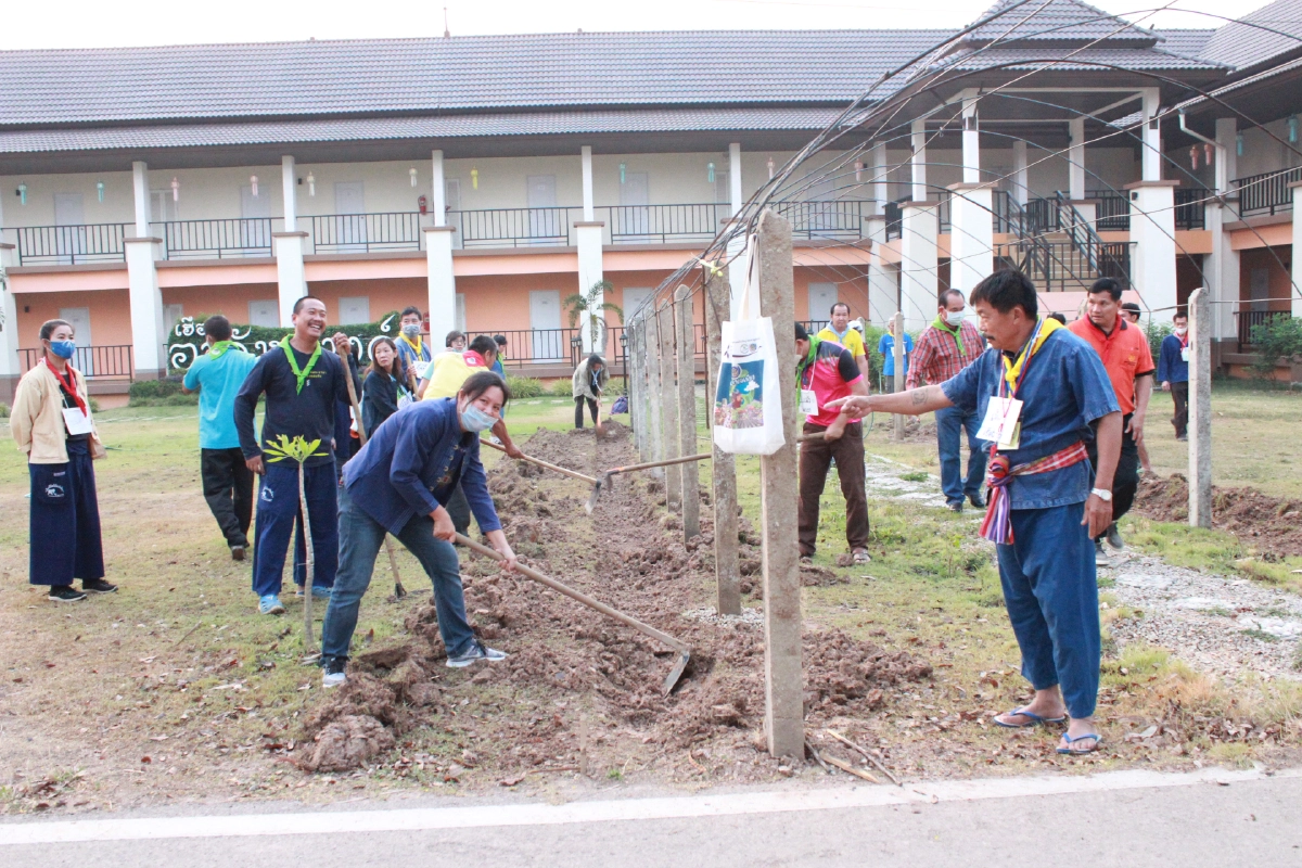 พช.ชวนดำเนินชีวิตตามหลักปรัชญาเศรษฐกิจพอเพียงเชื่อสู้ทุกวิกฤตได้