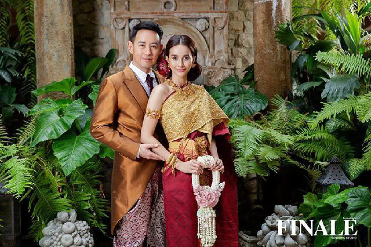 ไม่เลื่อนงานแต่ง! “น้ำฝน-อาร์ม" เผยภาพพรีเวดดิ้งสุดหวาน