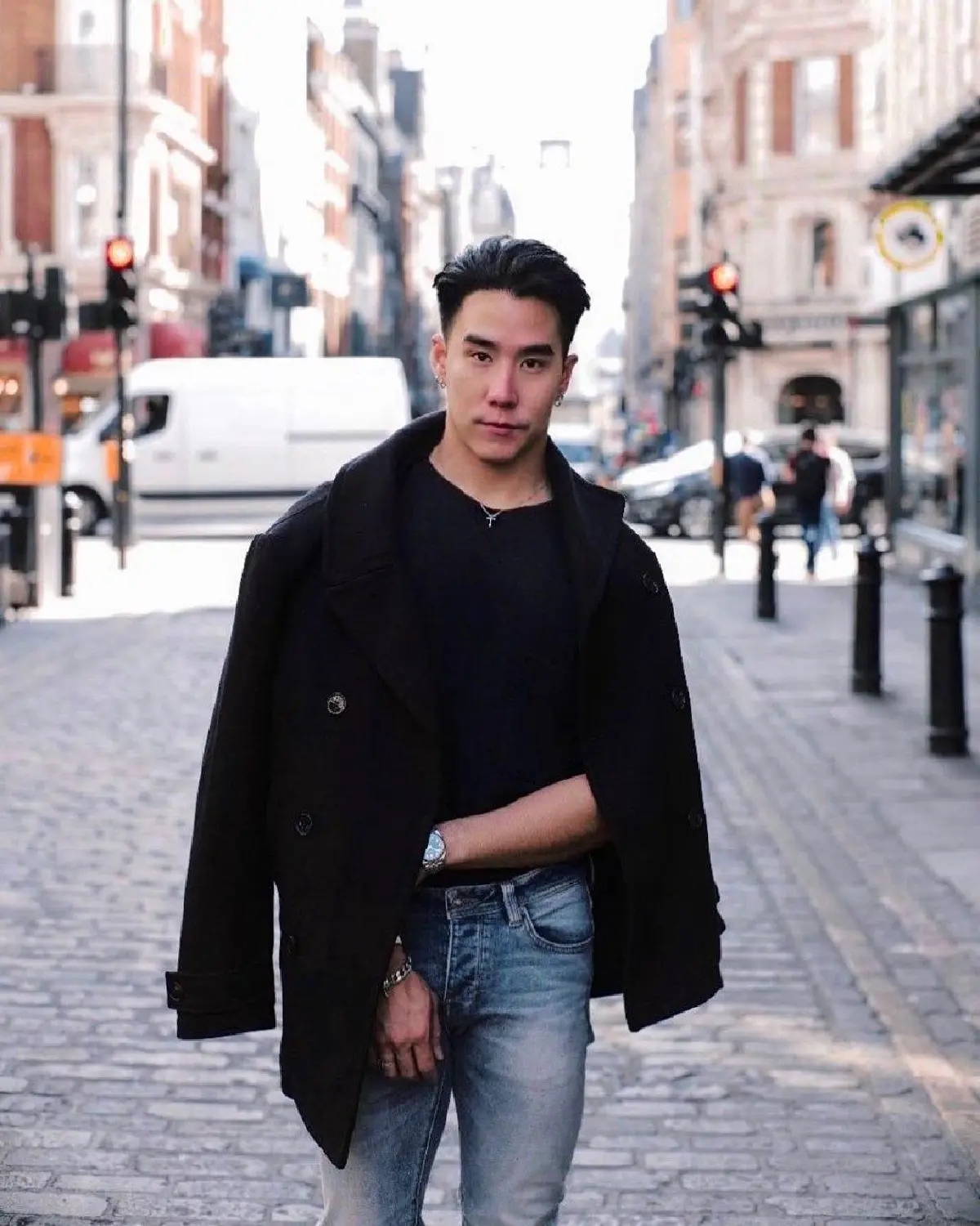 เขื่อน ภัทรดนัย ทวีตขอโทษ! หลังเจอชาวเน็ตรุมจวกเรื่องหอยเหม็น