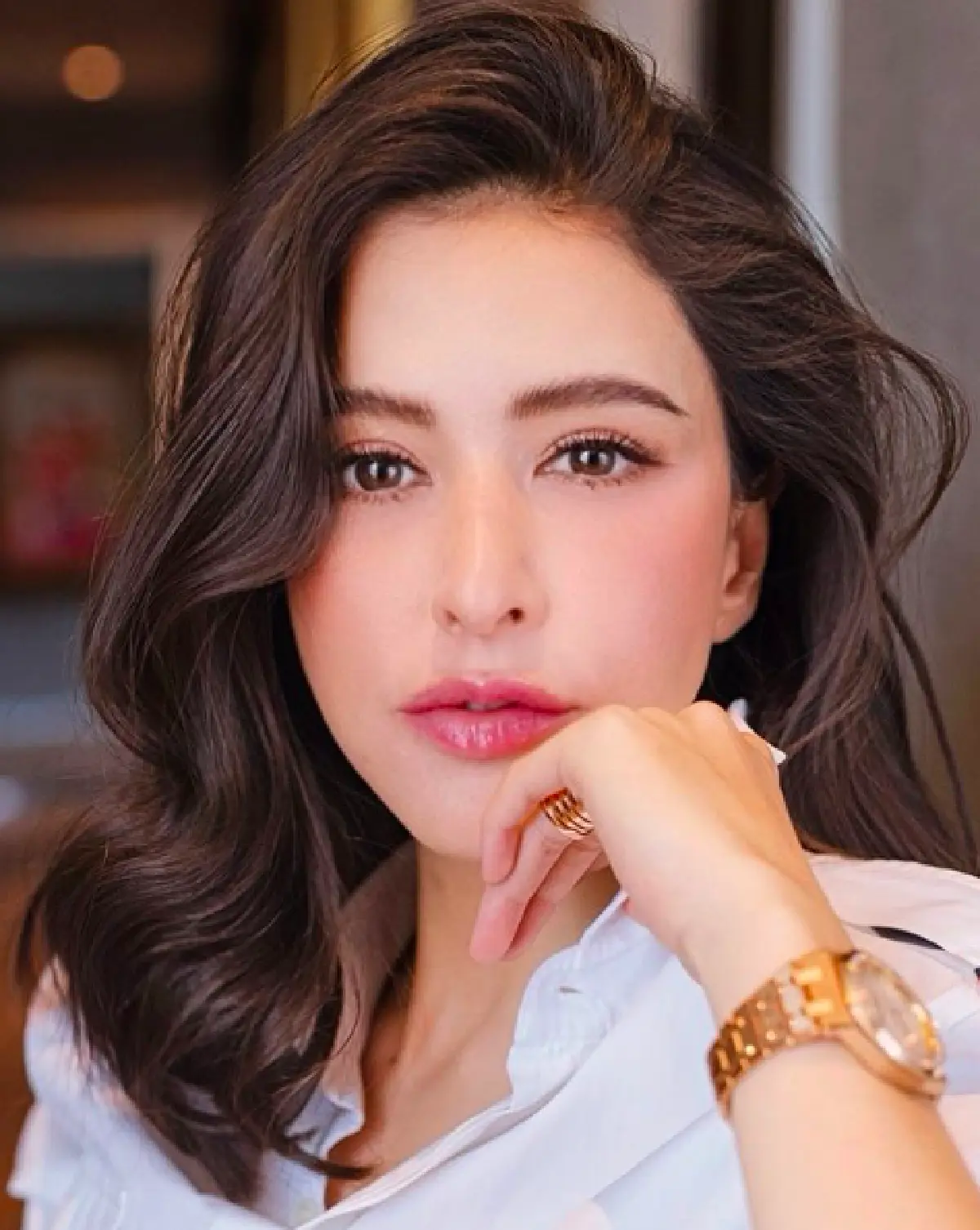 ต้องสวยขนาดนี้!? “กรณ์ ณรงค์เดช” แชร์ภาพภรรยา “ศรีริต้า” กำลังทำความสะอาดบ้าน